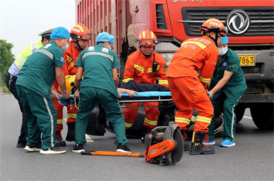 得荣沛县道路救援